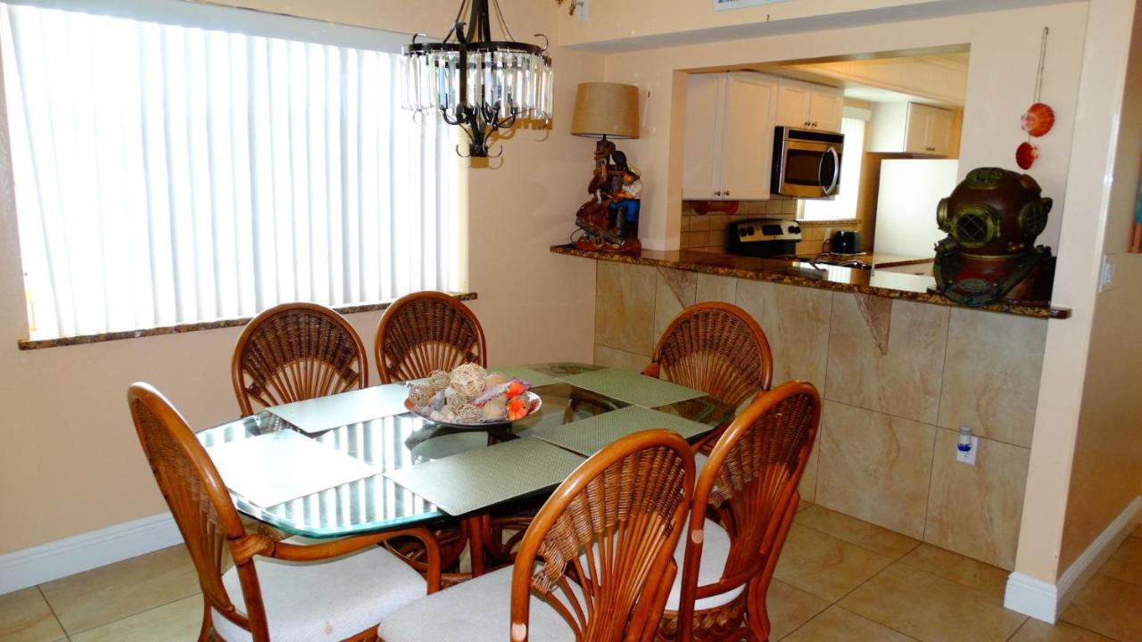 Holiday home Ocean Unit 203- Direct Oceanfront Condo!