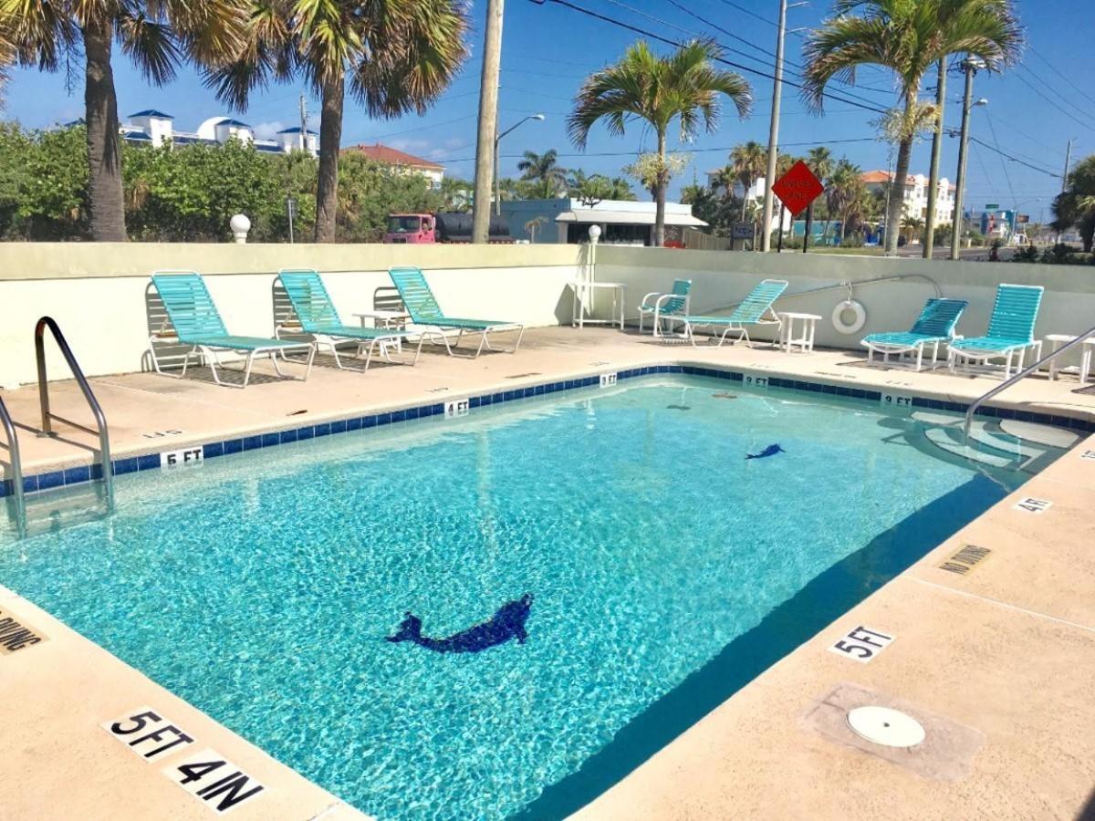 Ocean Unit 203- Direct Oceanfront Condo! Hébergement de vacances